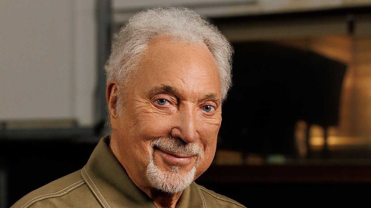 Sir Tom Jones issues a 'sad and disheartening' warning as he begs his fans to be 'careful and stay safe' after falling victim to online scams