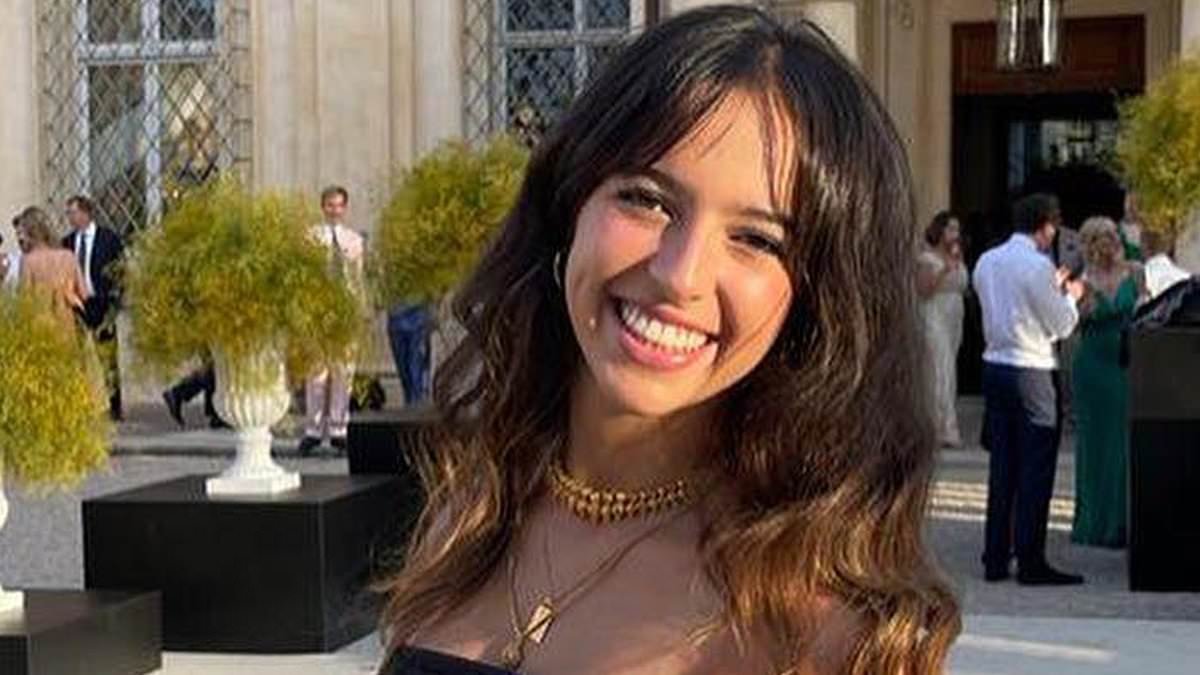 Special police constable accessed 'distressing' images of students killed in Nottingham massacre, inquiry told