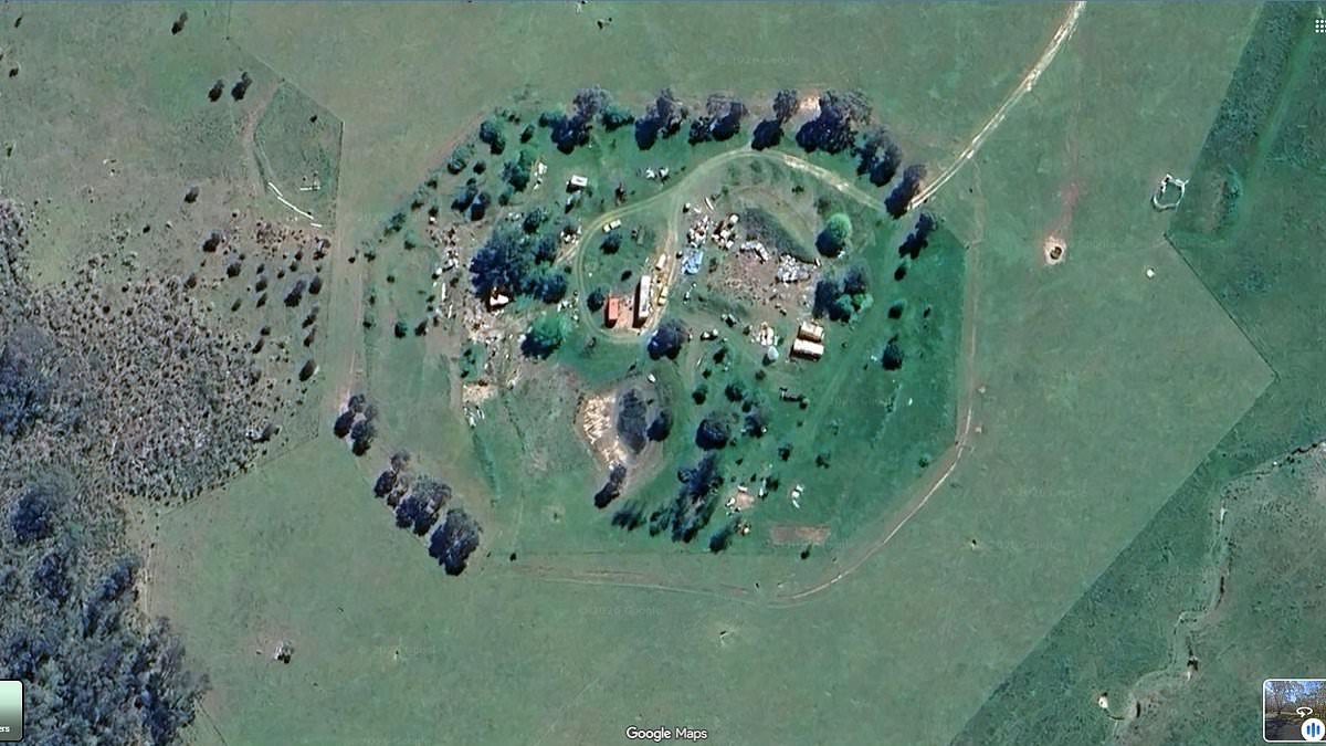 First look at Dezi Freeman's last bolthole as cops reveal moment they decided to shoot: Live updates