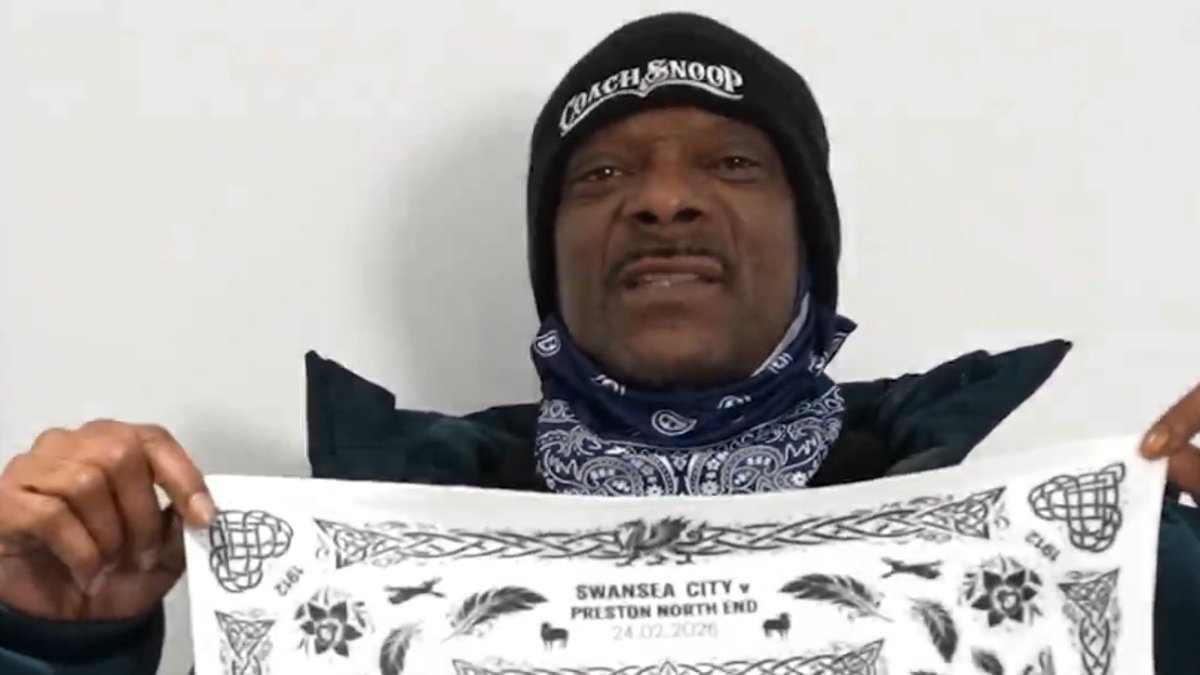 From Milan to SWANSEA: Snoop Dogg visits Welsh city for the first time since becoming co-owner of Championship football club