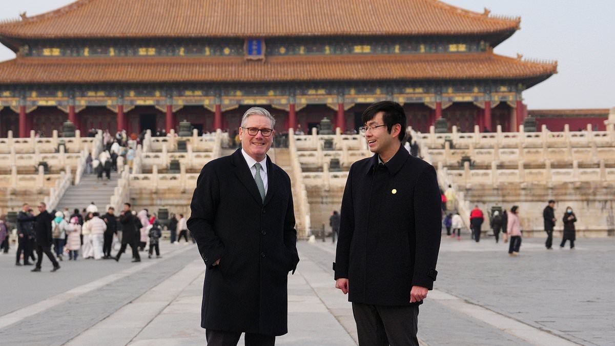 Keir's Forbidden City snub: PM had to make do with a tour guide and gawping tourists... after Trump got a personal viewing with Xi Jinping