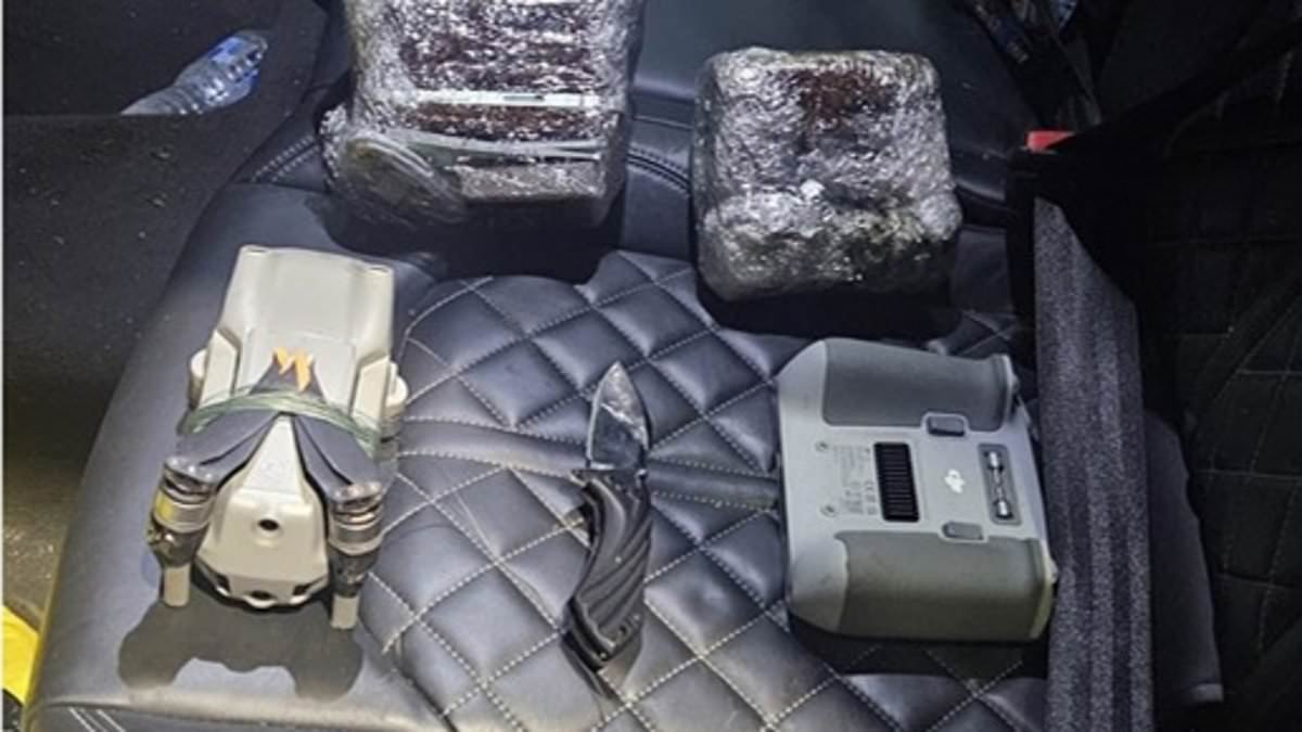 Gang smuggled drugs and phones into London prisons nearly every day for months, court hears