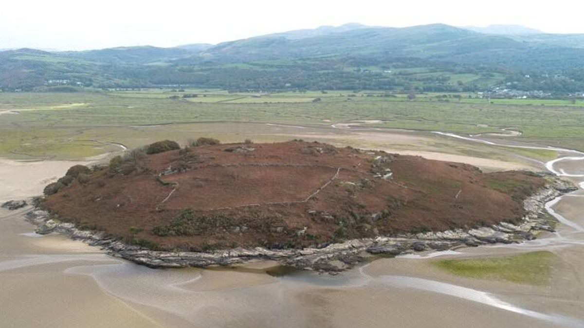 Live like royalty! Private island once owned by Queen Anne could be yours for £350,000... but it's only accessible at low tide