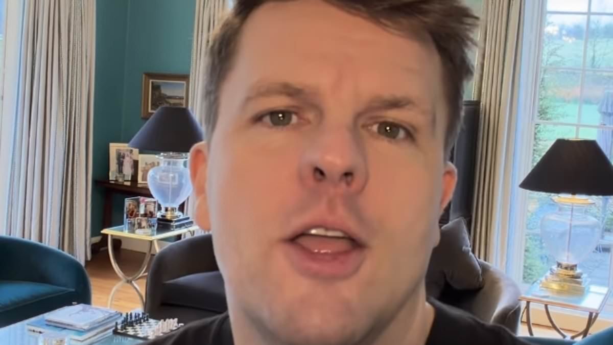 Jake Humphrey opens up about living in 'permanent fear' as he battles with anxiety and imposter syndrome: 'It could all end tomorrow'