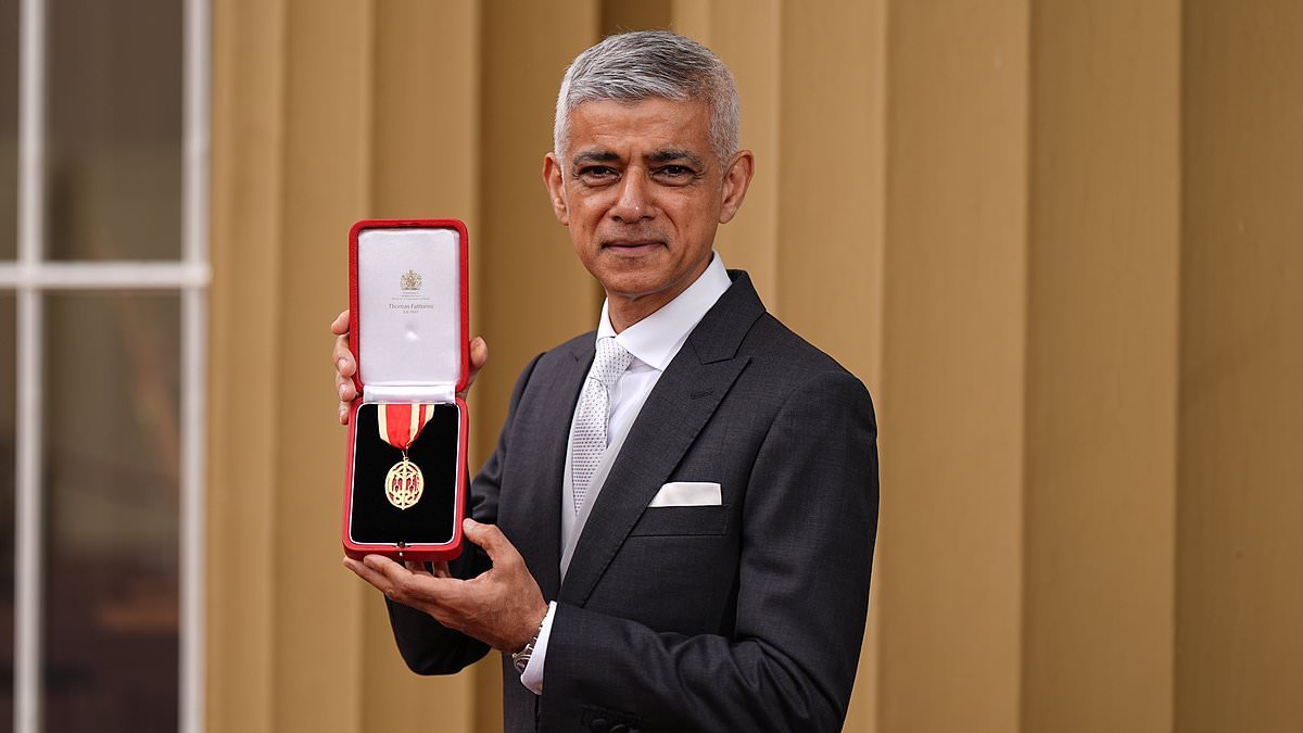 Keir Starmer 'could hand Sadiq Khan a seat in the House of Lords' to dampen London mayor's criticism of PM's leadership