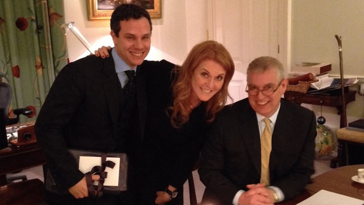 Epstein's 'man in the palace' David Stern steps down suddenly from board of Cambridge University's business school