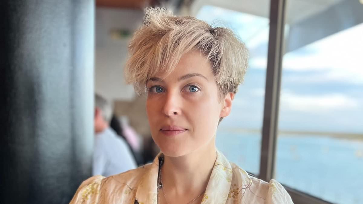 Glamorous wife of Russian tycoon ordered to tear down designer sheds at £4.5m Chelsea townhouse after neighbours said they left the garden looking like a 'shanty town'