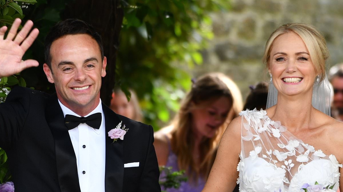 Ant McPartlin's new life in Surrey: Star to become neighbours with Sir Cliff Richard and John Terry after swapping buzzy London for the calm of the countryside and a £10M mansion