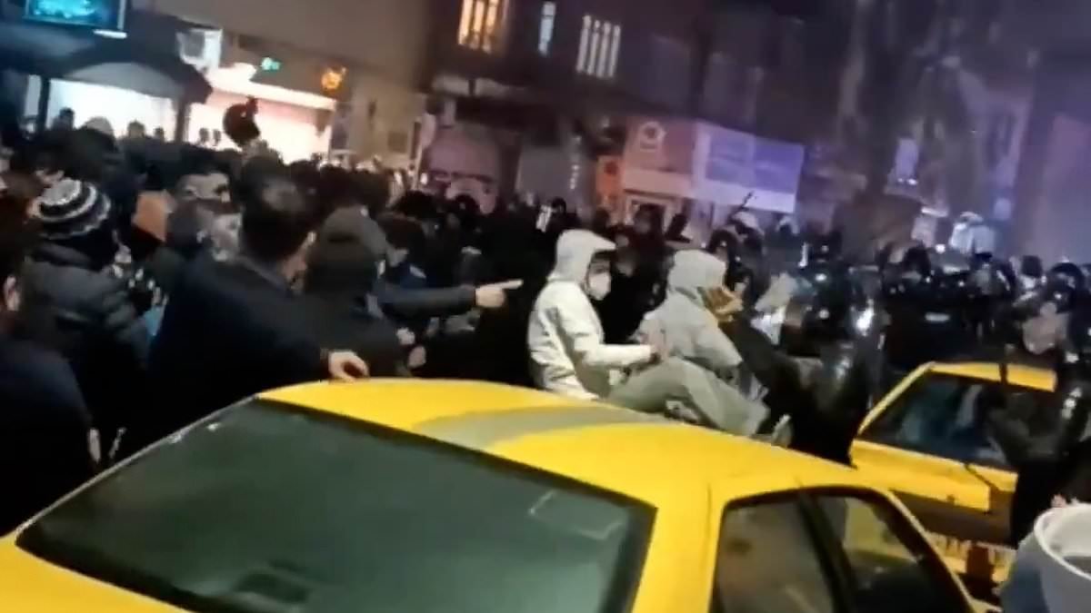 Iranian protesters were lured into 'killing zones' by undercover security forces then massacred in ambushes, demonstrator reveals