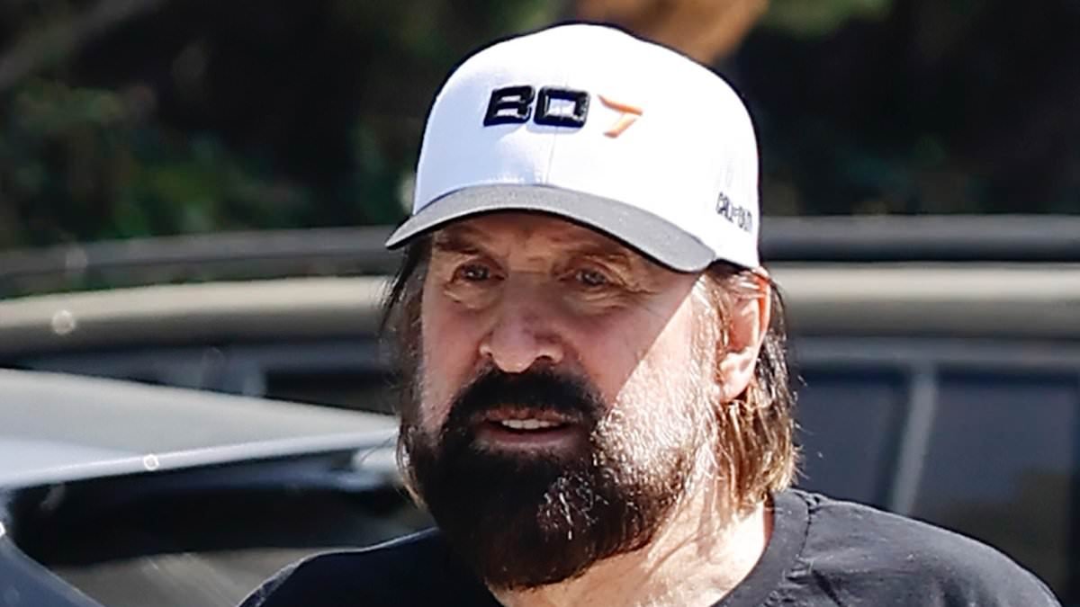 Iconic movie villain from Fargo and The Big Lebowski looks unrecognizable with shaggy beard, who is he?