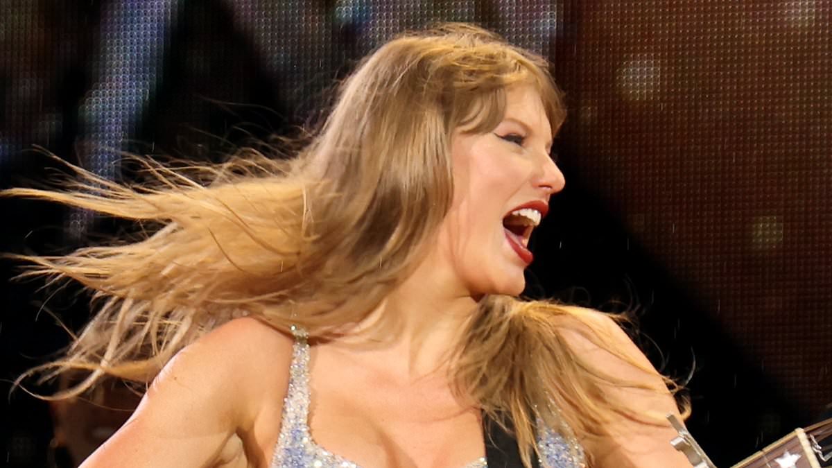 Chappell Roan is urged to 'be more like Taylor Swift' after her many outbursts as fans note how kind the billionaire still is to her loyal supporters after two decades in the industry