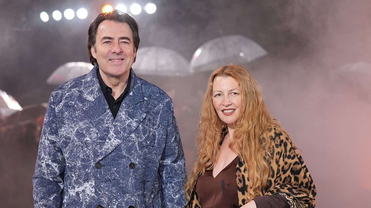 Jonathan Ross' wife Jane Goldman displays her impressive weight loss as she joins the presenter for a date night at the premiere of 28 Years Later: The Bone Temple