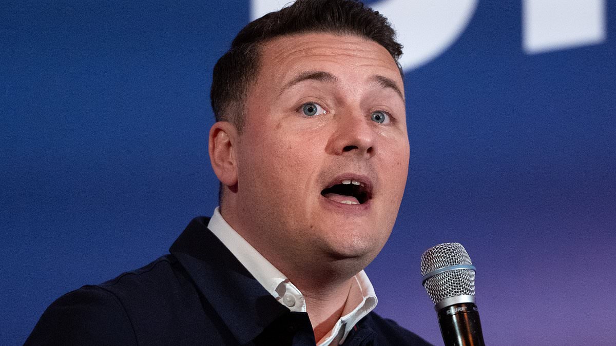Wes Streeting 'has support of 200 MPs for leadership bid' against Keir Starmer from his other flank as PM fights off Burnham power grab