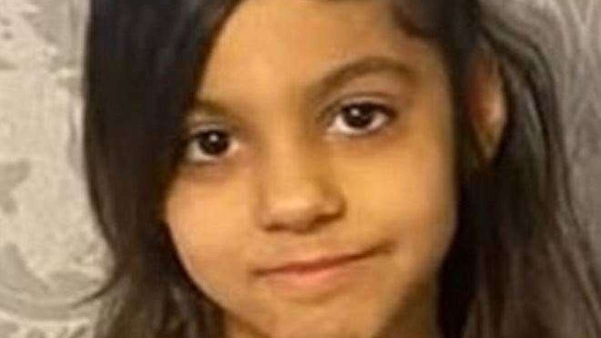 Little girl, nine, was playing on a jetty when she slipped into the River Thames and drowned, inquest hears