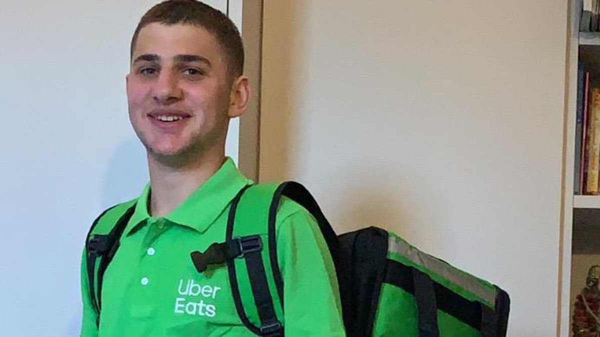 I was an Uber Eats driver and this is why I only managed a handful of deliveries and my highlight was the first day... when I made a mere £4