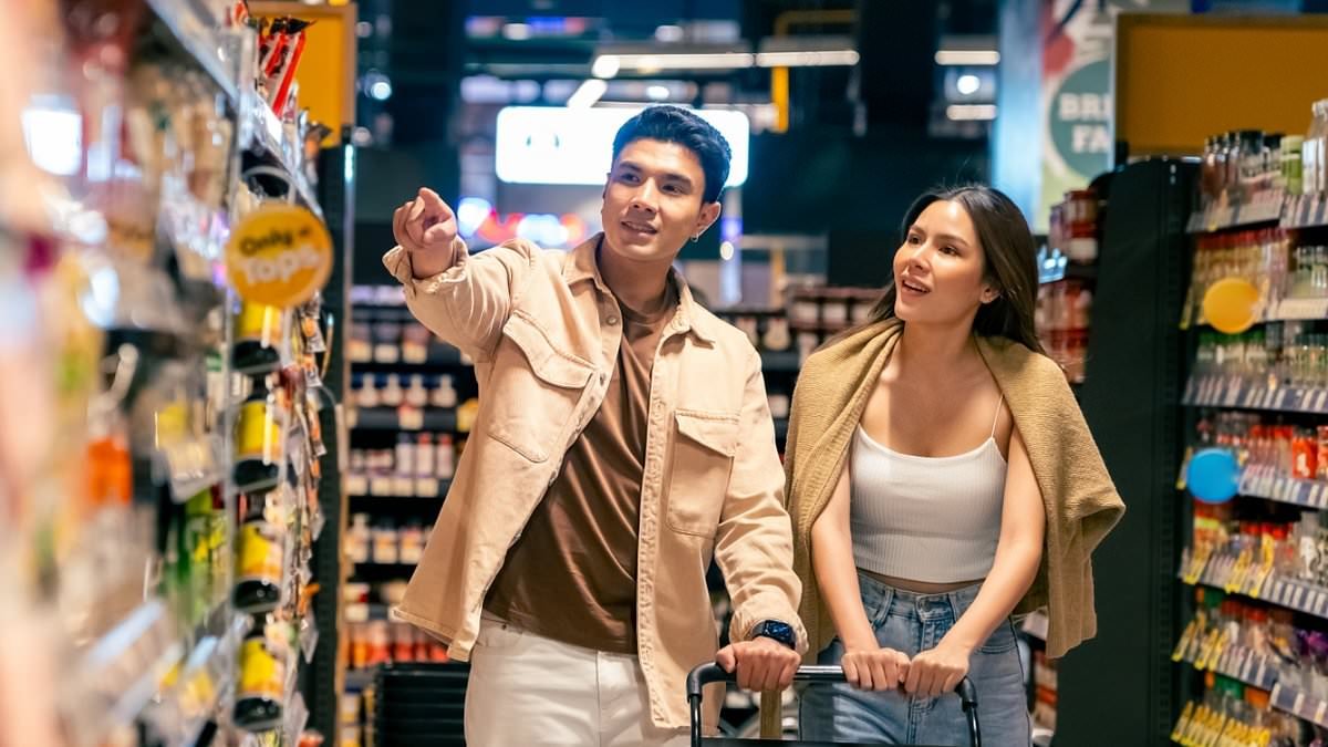 The jaw-dropping chart that proves why ordinary Americans are  furious at Trump's claims on prices as they struggle to pay their bills