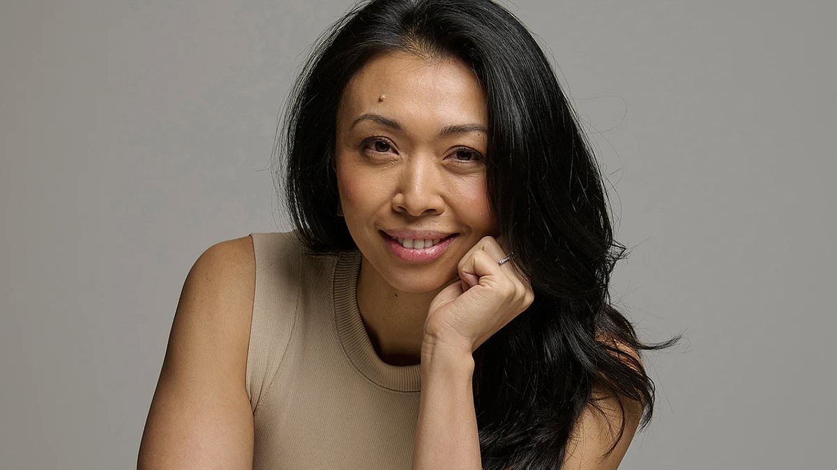 The 8 worst things you can do to your hair, according to a dermatologist