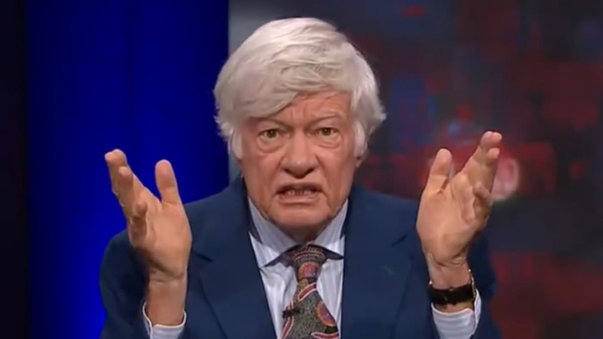 Keir Starmer's former boss blasts plan to slash jury trial as a 'betrayal of Labour traditions and values'