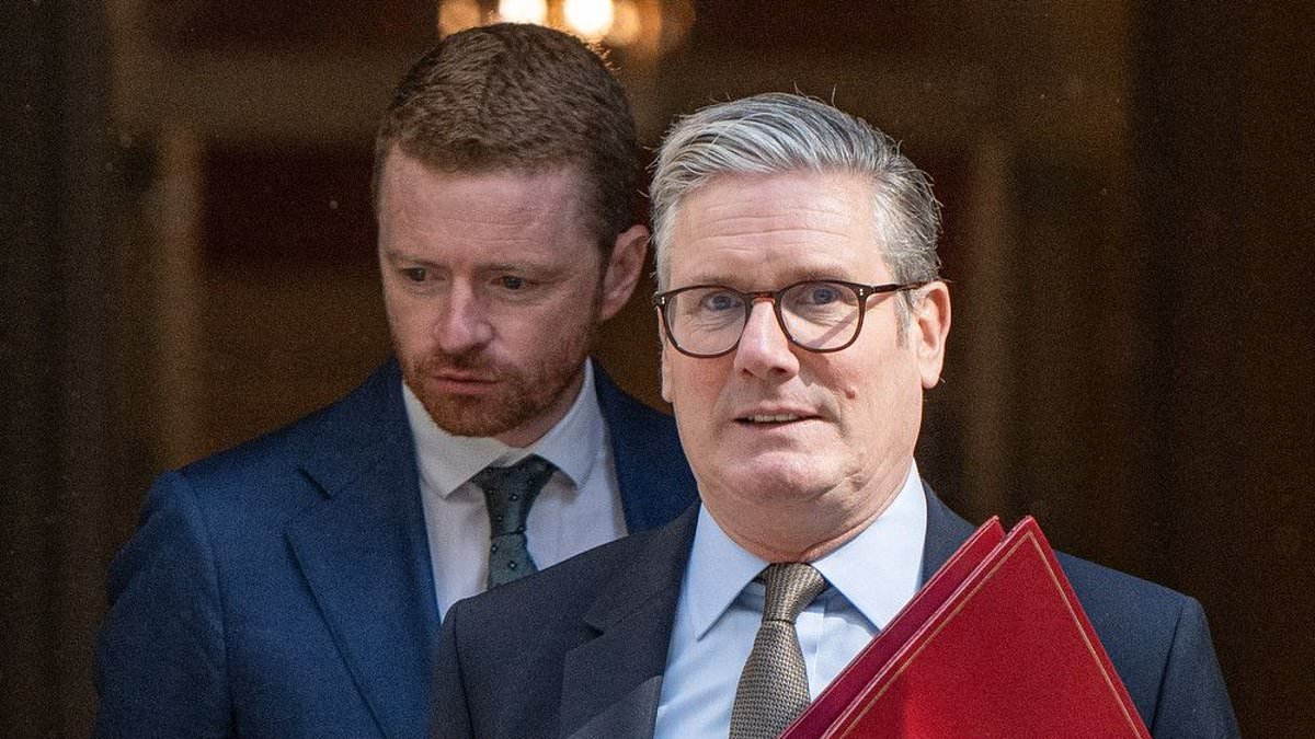 Labour MPs call for Starmer to 'follow Morgan McSweeney's lead' after Chief of Staff resigned amid Mandelson saga