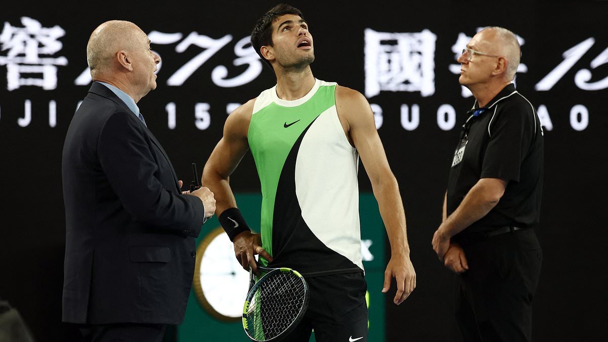 Carlos Alcaraz confronts Australian Open officials over bizarre roof decision during final clash against Novak Djokovic