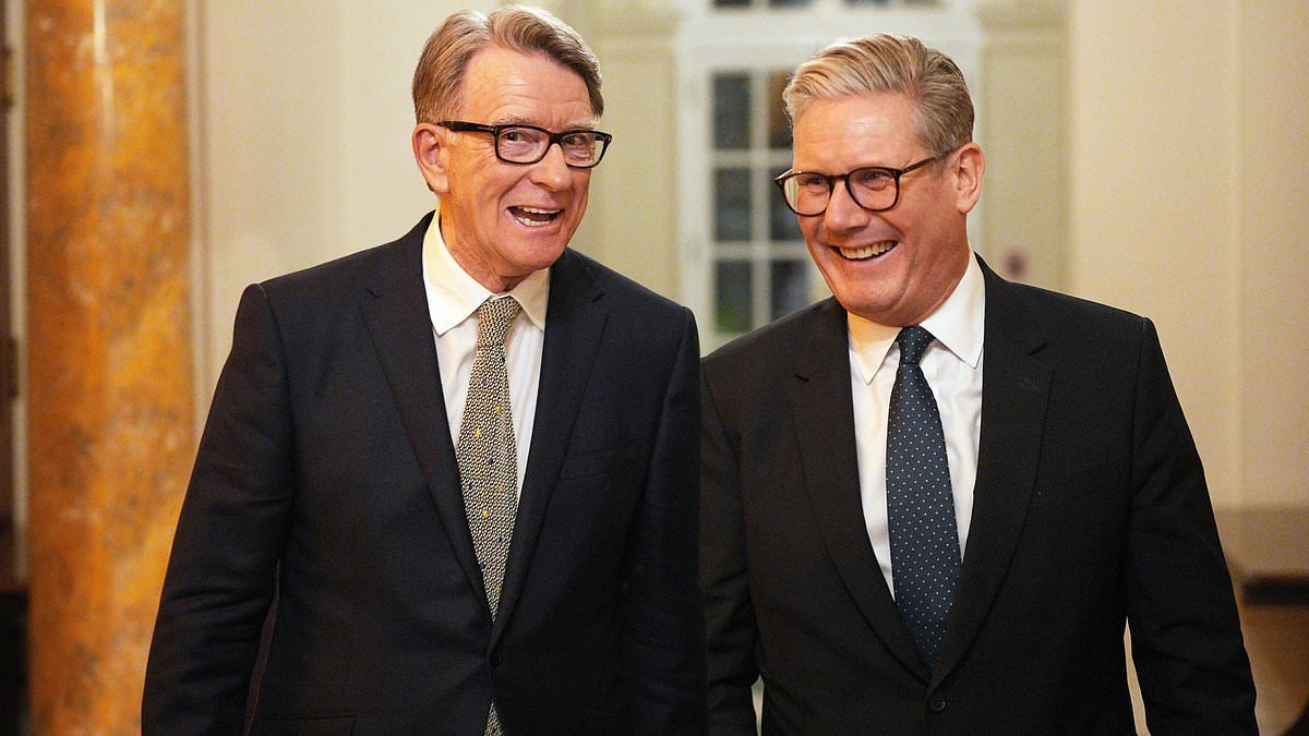 Starmer's two top aides knew about Mandelson scandal WEEKS ago as Prime Minister is urged to take responsibility and resign