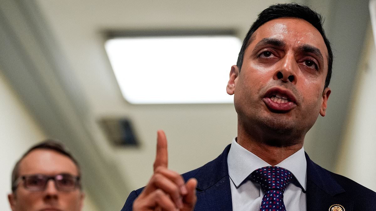 Royal Family's reputation is 'on the line' over the handling of the Epstein crisis, US congressman says