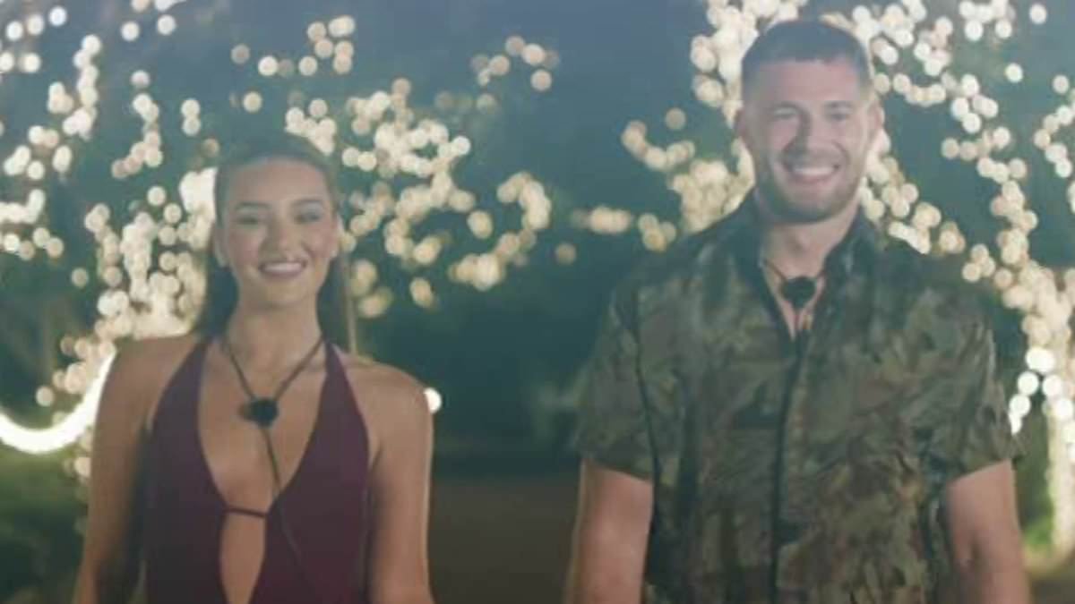 Curtis Pritchard and Lucinda Strafford return to Love Island for their FOURTH appearance on the show as they enter the All Stars villa
