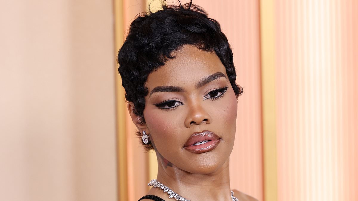 Teyana Taylor called out for 'fake, overkill' reaction to losing Oscar: 'Girl sit down and relax'