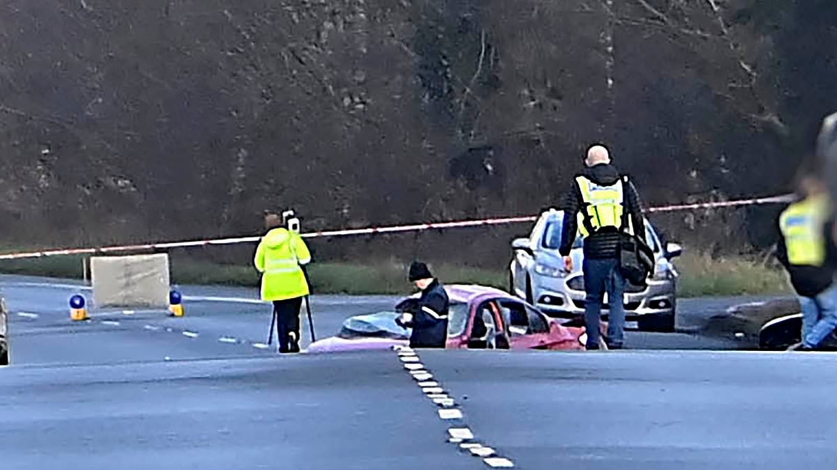 Three dead and four hurt in late night three-car-crash in Northern Ireland