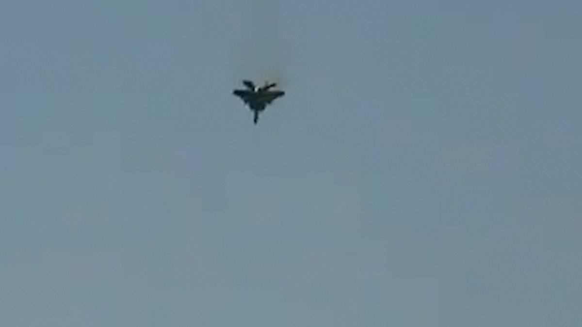 'Several' US warplanes crash in Kuwait, but crews survive, officials say as video shows jet on fire in a tailspin