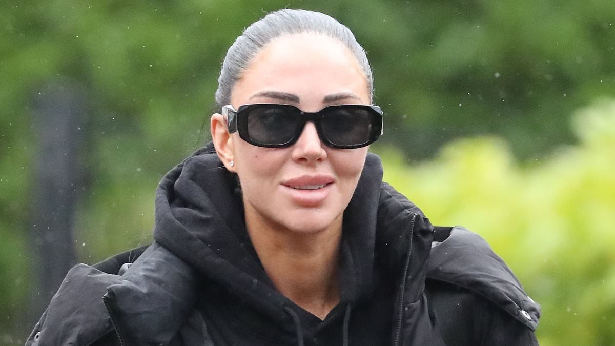 Tulisa Contostavlos shows off her taut complexion as she leaves an aesthetics clinic in Cheshire