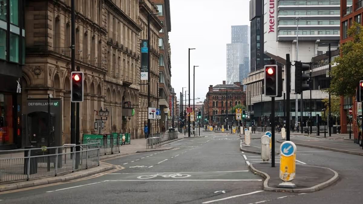 Clubber in his 20s dies in the street in Manchester after falling ill inside the venue