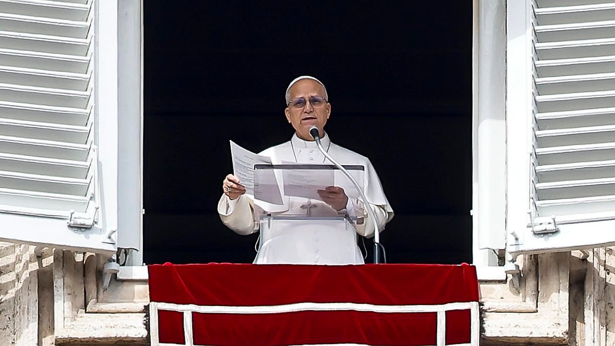 The Pope sends warning to Trump as he breaks his silence on Iran war