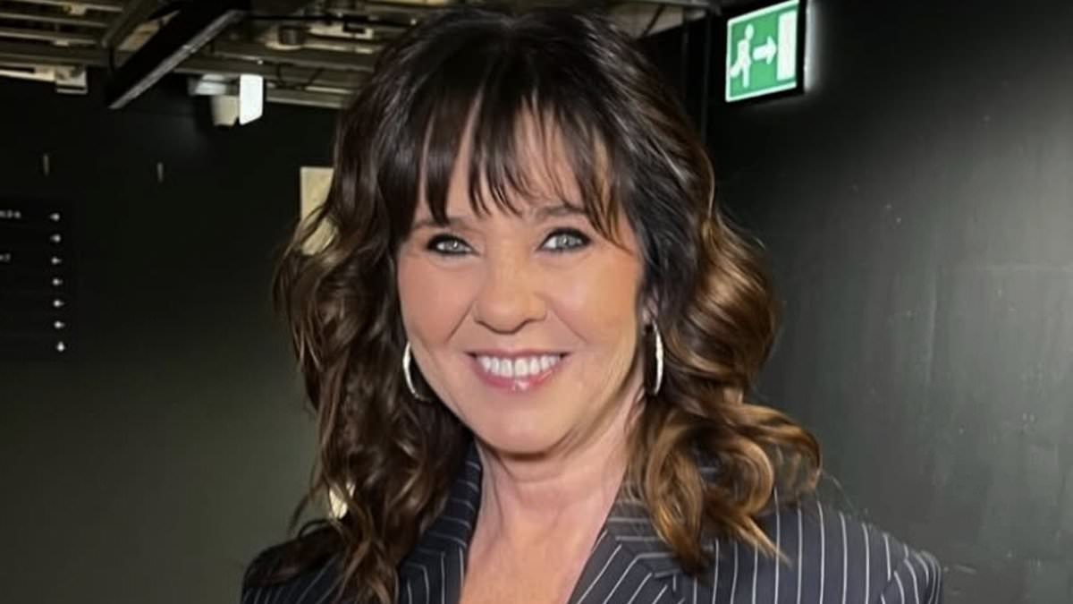 Loose Women fans gasp 'you look so slim!' as Coleen Nolan shows off 'phenomenal' weight loss in behind-the-scenes pics from ITV set