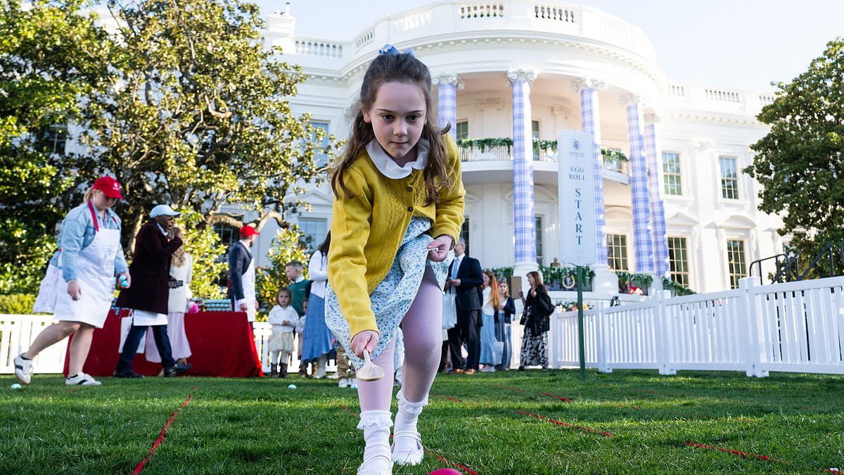 Trump and Melania appear next to giant Easter bunny