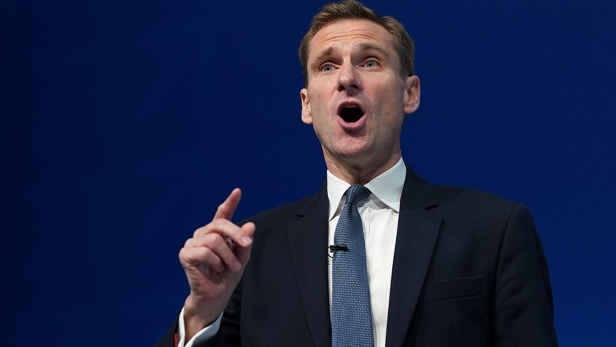 Labour's rebranding of 'Islamophobia' will deepen 'two-tier policing' crisis and shatter free speech in Britain, warn critics