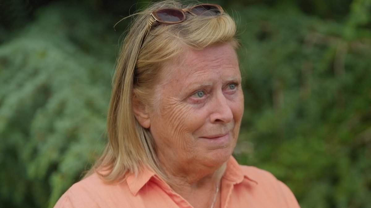 Antiques Roadshow guest stunned as huge value of rare box revealed - as expert reveals item is 'the best he's ever seen'