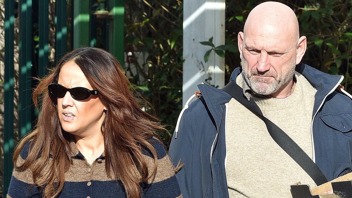 Bankrupt England rugby legend Lawrence Dallaglio finds love with mystery woman after bitter divorce - and moves into modest £2,750 per month rented property after selling marital home for £2.4million