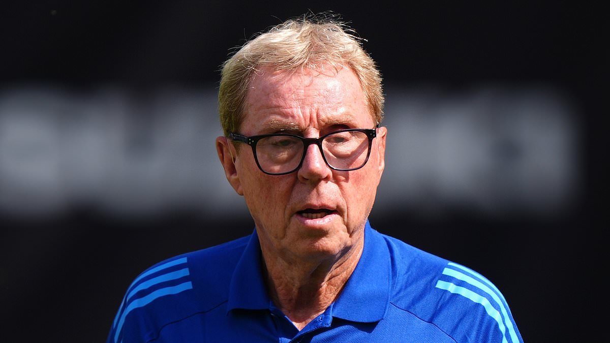 Harry Redknapp dealt blow as council rejects his bid to demolish £1.5m house near Sandbanks and build five bedroom mansion after row with wealthy neighbours