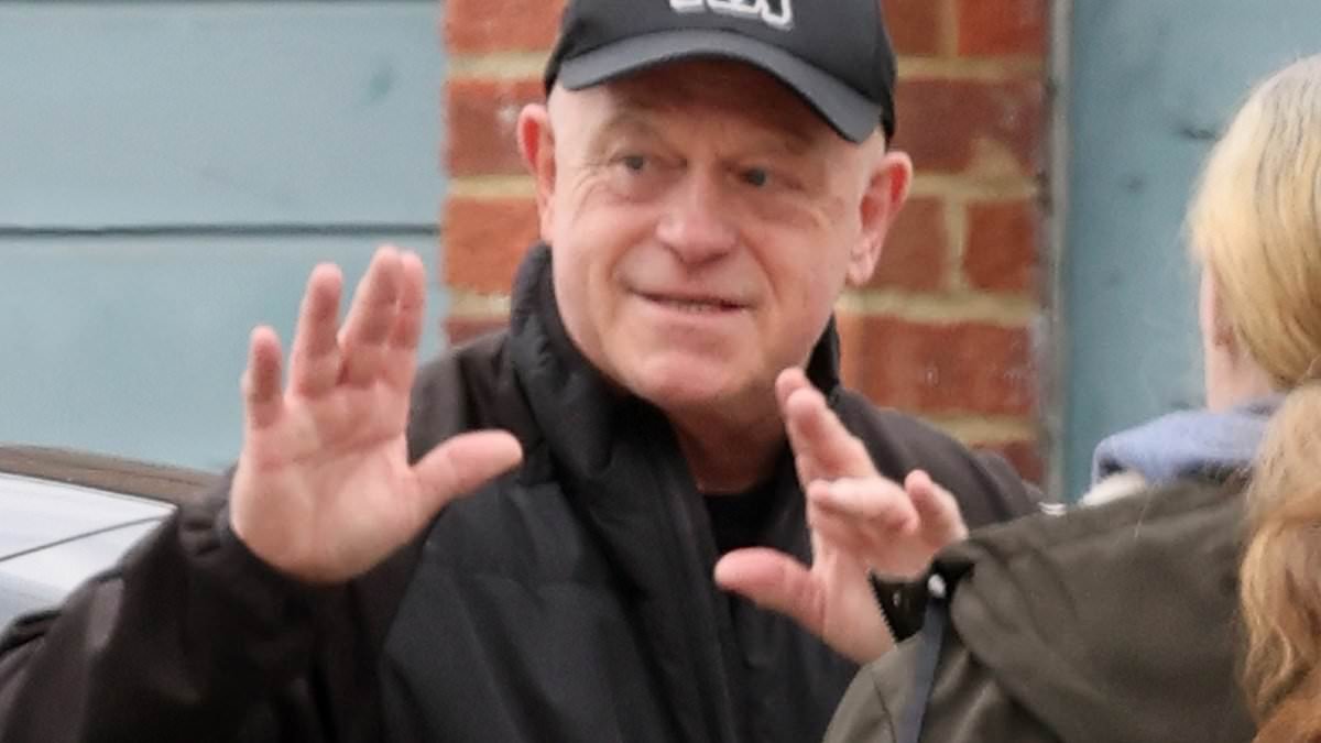 Ross Kemp mobbed by EastEnders fans on BBC set as he films final scenes as Grant Mitchell