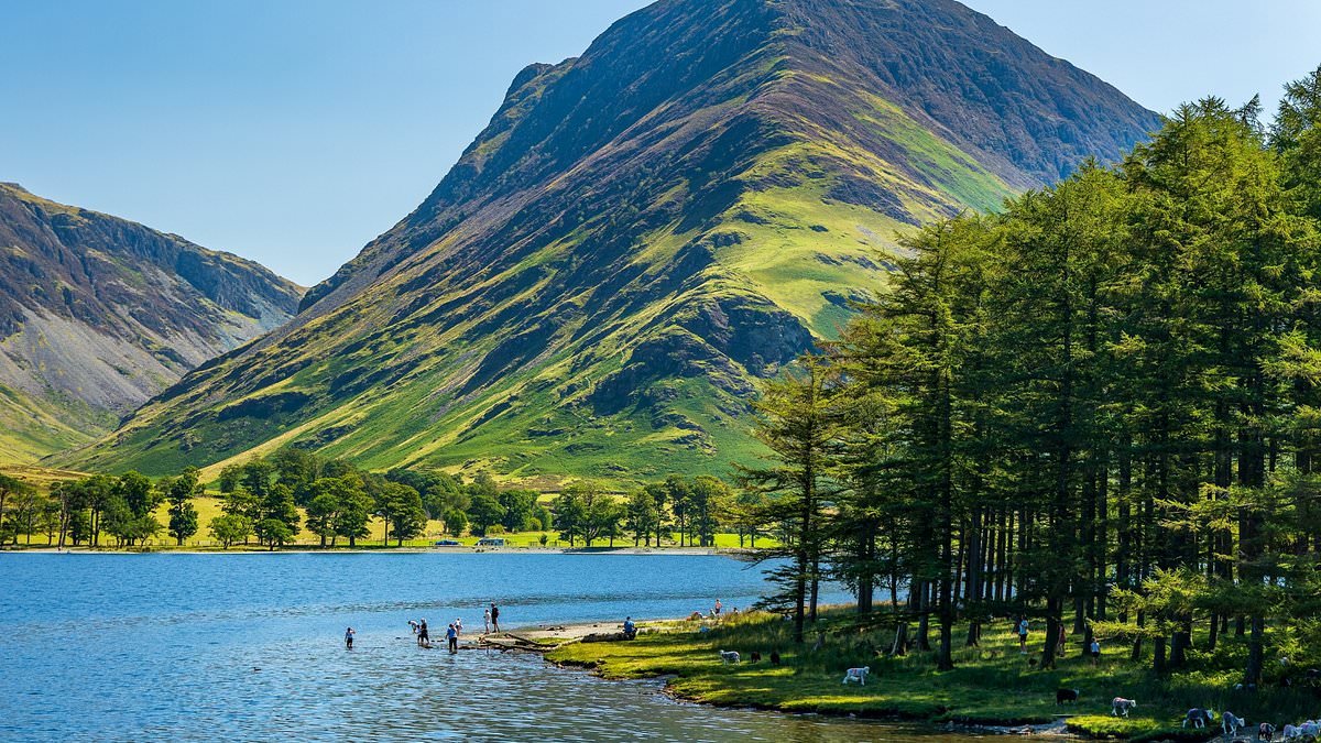 Warning to Lake District visitors as tourists face up to £1,000 in fines amid new camping rules