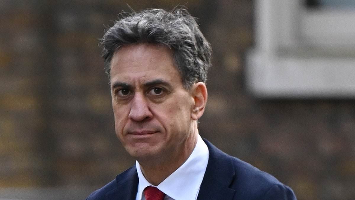 'Petulant and pacifist' Red Ed led Cabinet revolt and 'rejected Trump's request to use British bases to bomb Iran' - after discussing if it was 'a good thing for Labour'