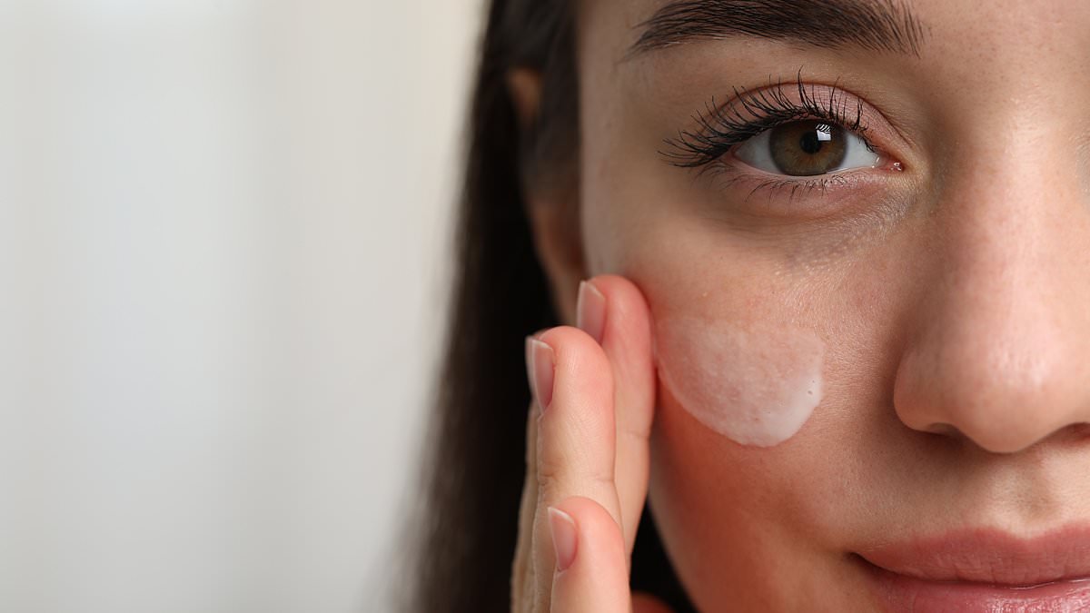 Confused about the best order to apply serums, oils, prescription creams and moisturiser? A dermatologist reveals the golden rules of skincare layering