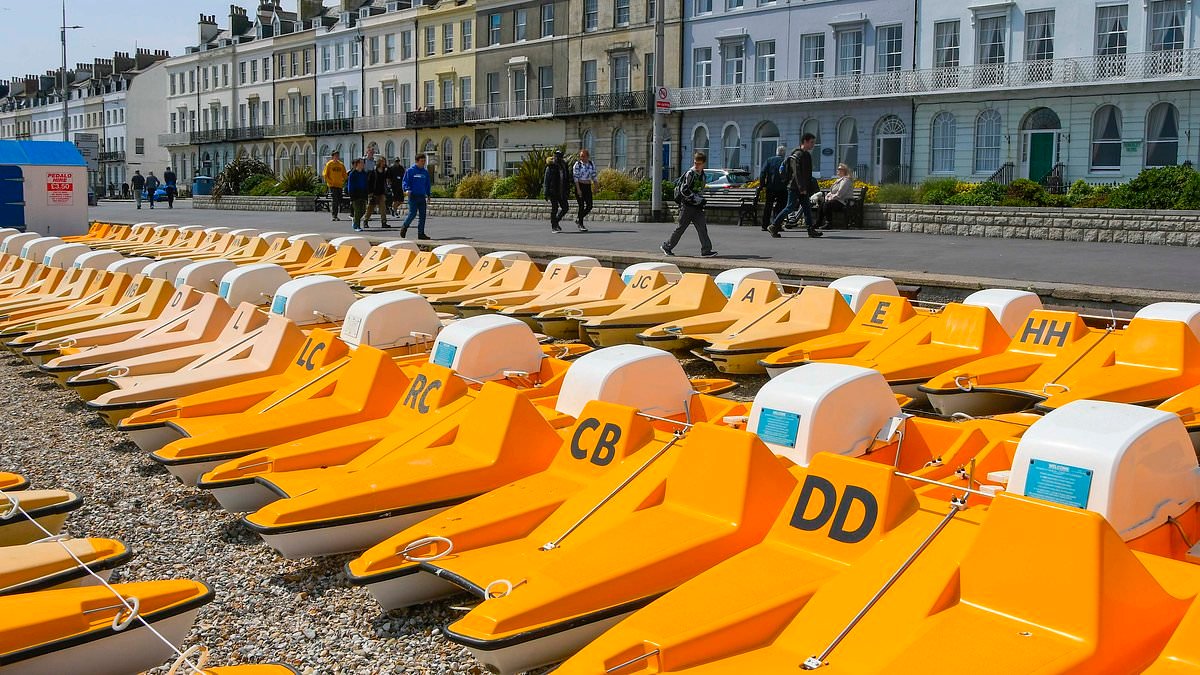 Owner of pedalo firm accuses Rachel Reeves red tape and tax hikes of killing his family's 50-year-old business