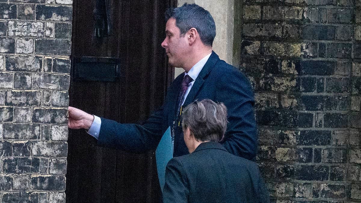 Police prepare to quiz Peter Mandelson over misconduct in public office allegations after ex-Labour peer's home is raided