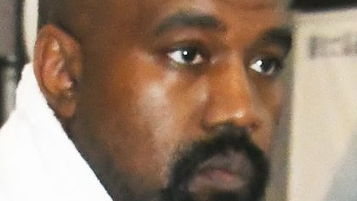 David Schwimmer brands Kanye West a 'hate-mongering bigot' and says he has not apologised for his 'virulent hatred of Jewish people' as he wades into Wireless Festival row