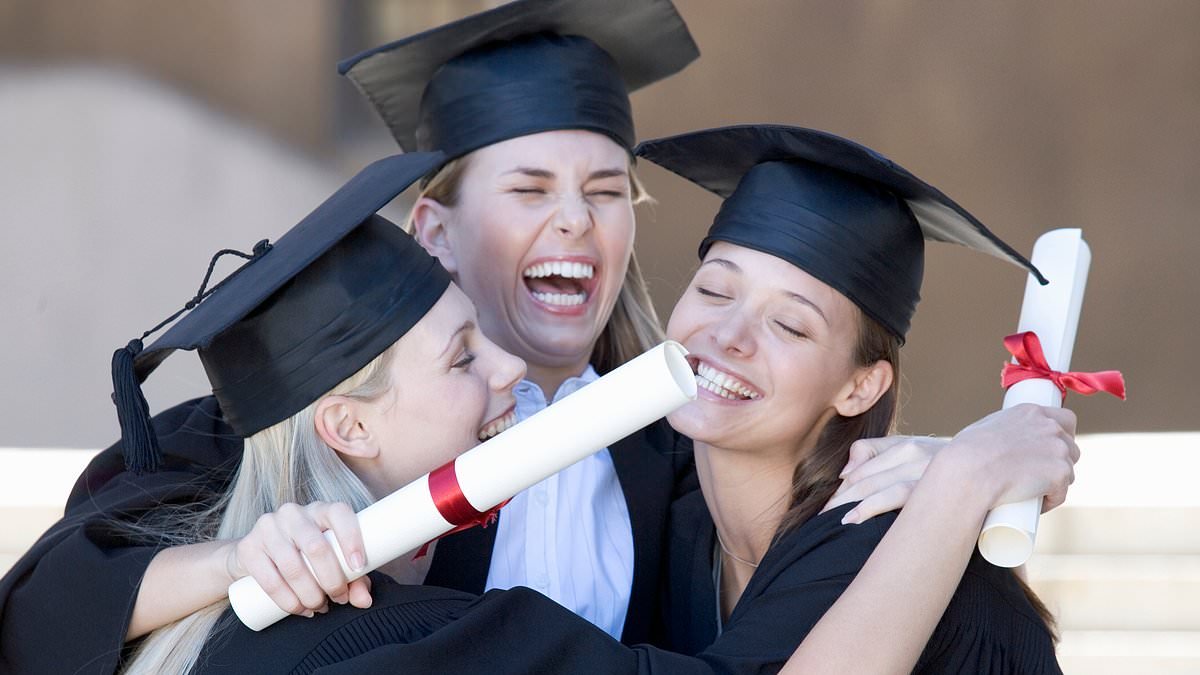 One in ten starting at university do not have ANY A-levels... and 50,000 haven't even got a GCSE