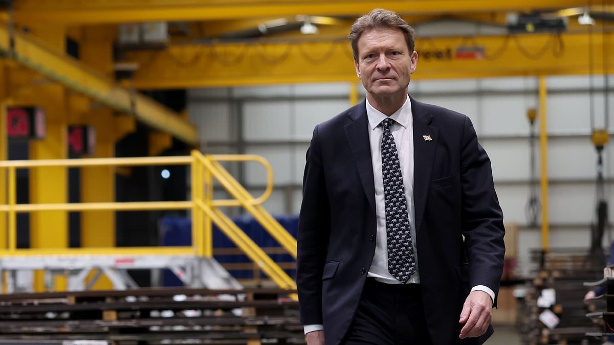 Reform vows to ditch Labour 'madness' on Net Zero and workers and renters rights, up oil and gas production and allow fracking to get Britain booming