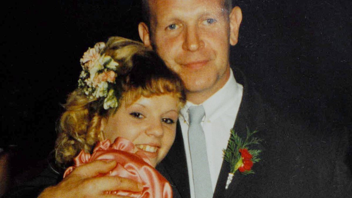 Police probing unsolved 'murder' of teenage girl who went missing almost 30 years ago arrest 64-year-old man