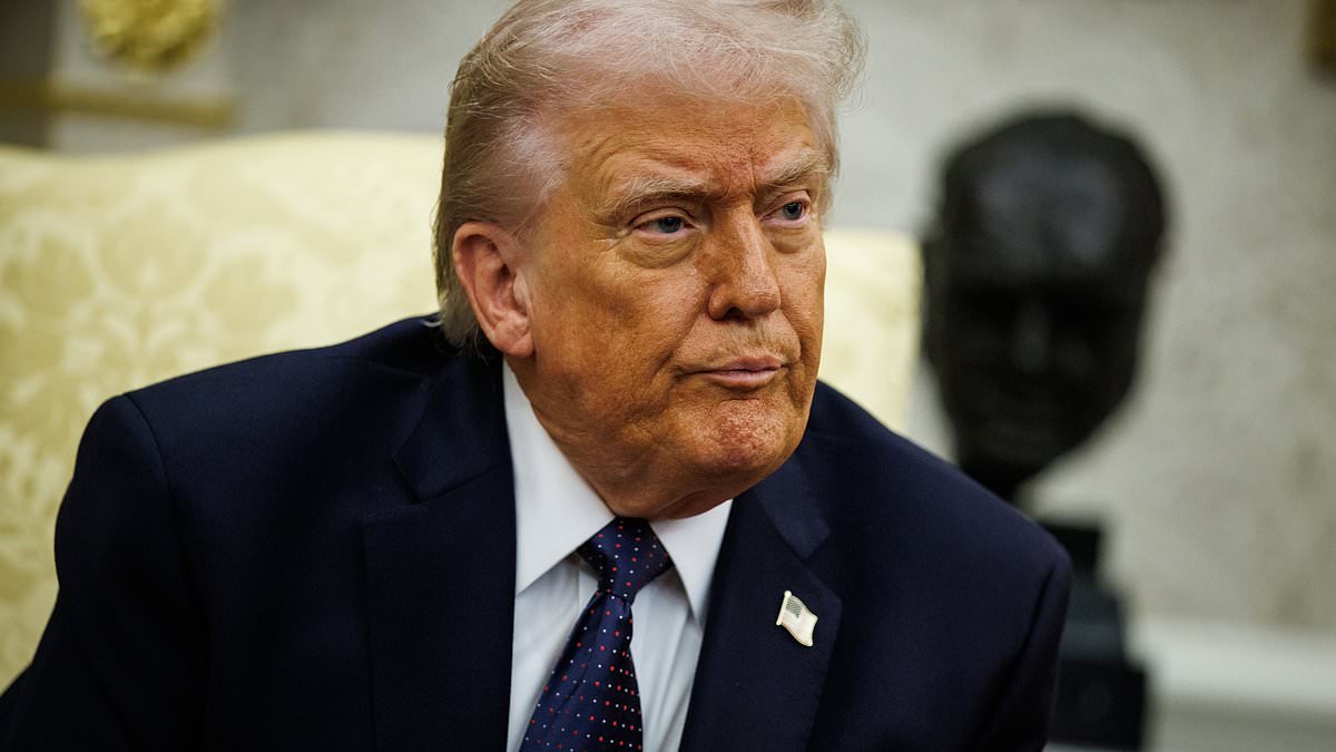 Iran strikes pummel Trump approval to all-time low as Americans turn on war: 'He said he'd be the peace president'